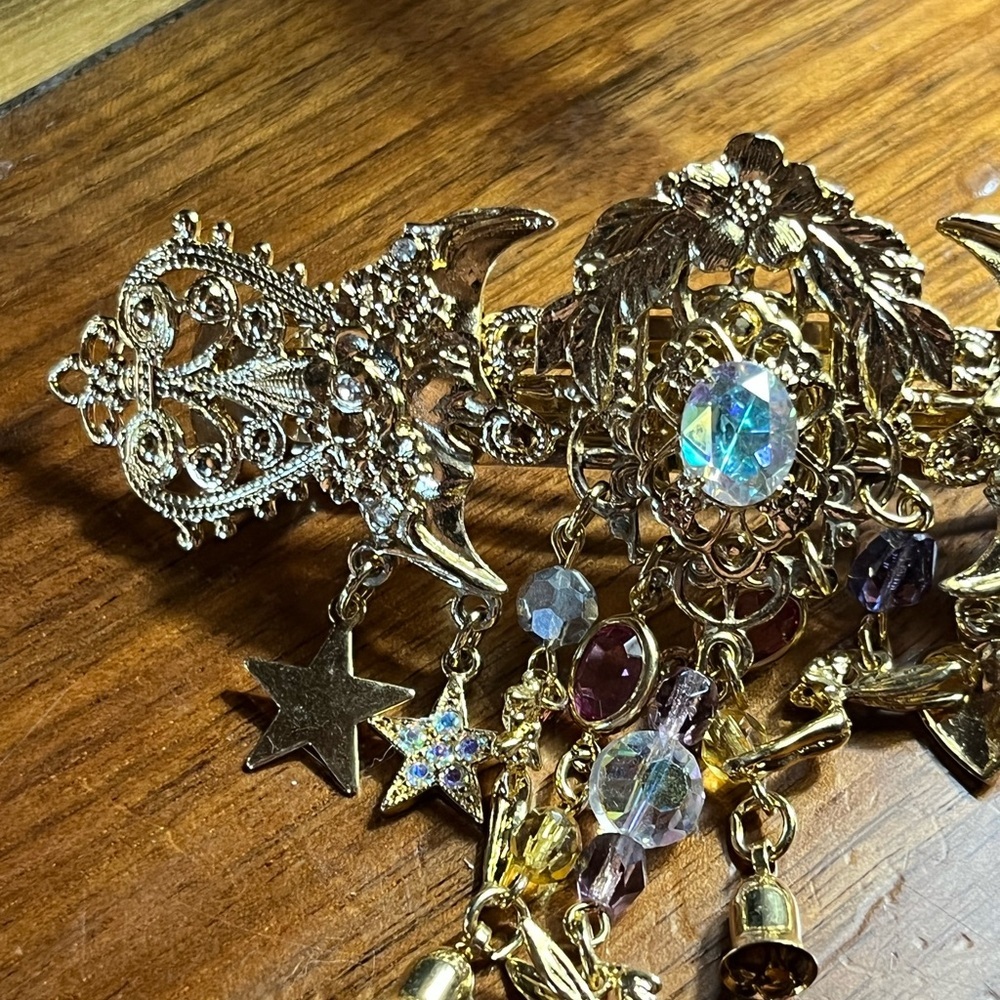 Kirks Folly Gold Hair Clip with Multicolor Charms - Picture 2 of 5